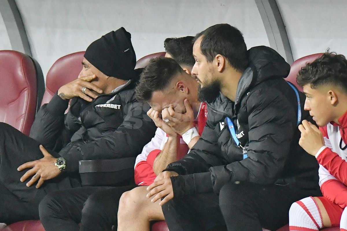 Dinamo a făcut implozie în 10 minute cu FCSB » Dărâmat, Politic a izbucnit în lacrimi pe margine