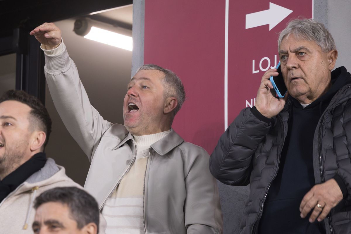 Gazeta a întrebat, Rădoi a dat răspunsul » Universitatea Craiova schimbă abordarea pentru „dubla” cu CFR Cluj: „Luăm în calcul inclusiv așa ceva”