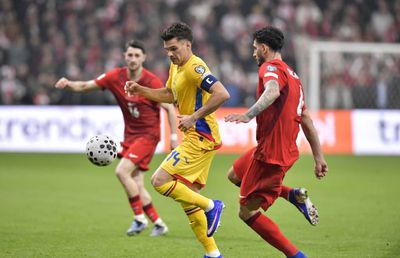 Îl voia schimbat pe Ianis Hagi la pauza barajului din Turcia