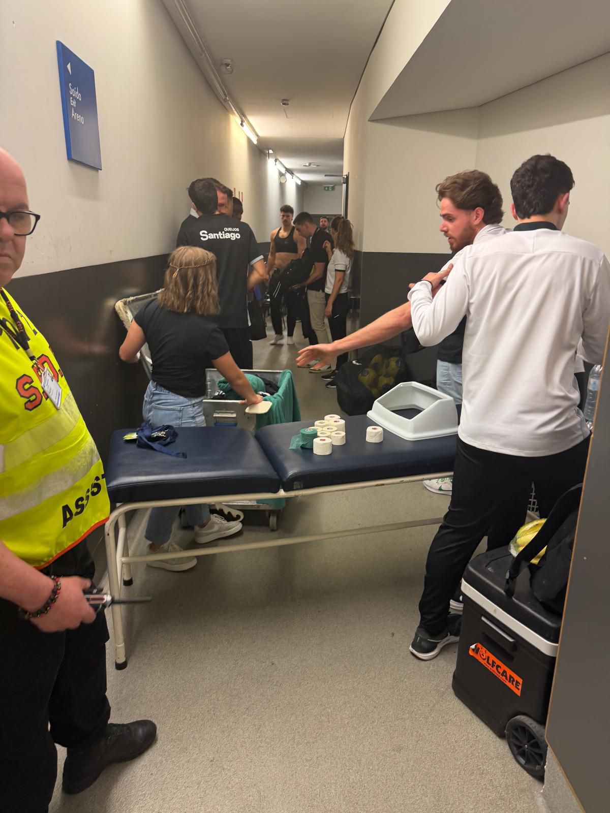 Scandal fără precedent la „clasicul Portugaliei » Au leșinat în vestiar și acuză: „Regretabil și penal! Cerem întâlnirea cu Ministrul Sportului”