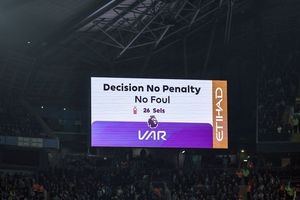 VAR în Premier League? 8.000 de fani englezi s-au pronunțat