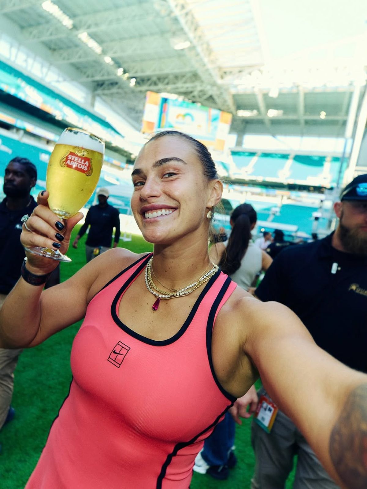 Sabalenka a apărut la Miami alături de marele Ronaldo și de iubita discretă a acestuia: imagini din culise