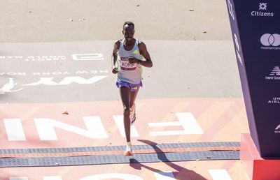 Suspendare de 5 ani pentru dopaj! Fostul câștigător al Maratonului din New York a recunoscut utilizarea unei substanțe interzise