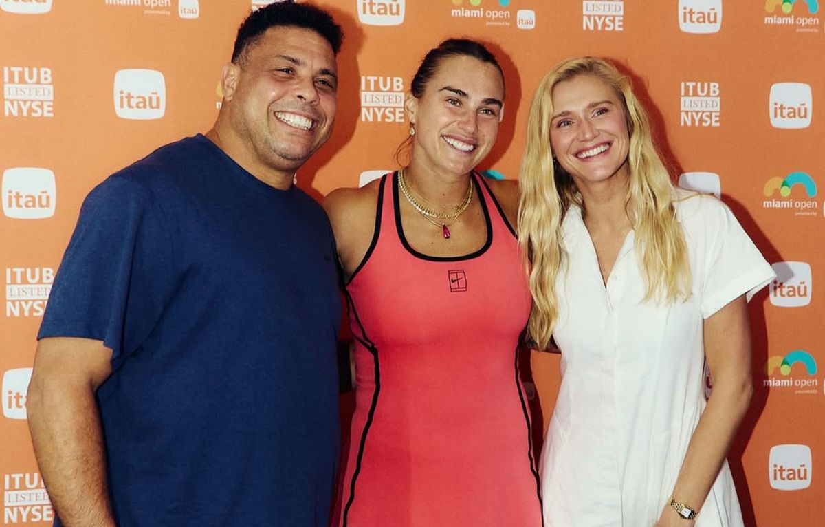 Sabalenka a apărut la Miami alături de marele Ronaldo și de iubita discretă a acestuia: imagini din culise