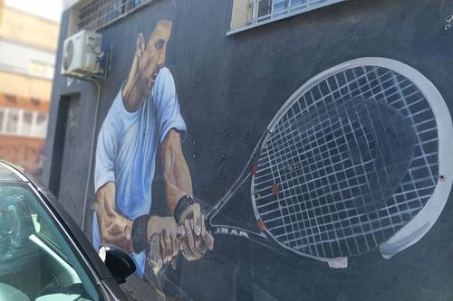 Fanii bosniaci i-au dedicat o pictură murală marelui jucător sârb de tenis Novak Djokovic / Foto: Imago