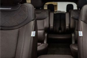 Papa Leon al XIV-lea a primit cadou o mașină unică în lume! Modelul din 2026, cu detalii specifice Vaticanului