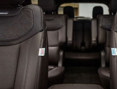 Papa Leon al XIV-lea a primit cadou o mașină unică în lume! Modelul din 2026, cu detalii specifice Vaticanului