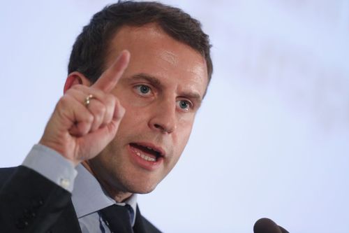 Emmanuel Macron își dorește ca toate marile campionate ale Europei să fie suspendate