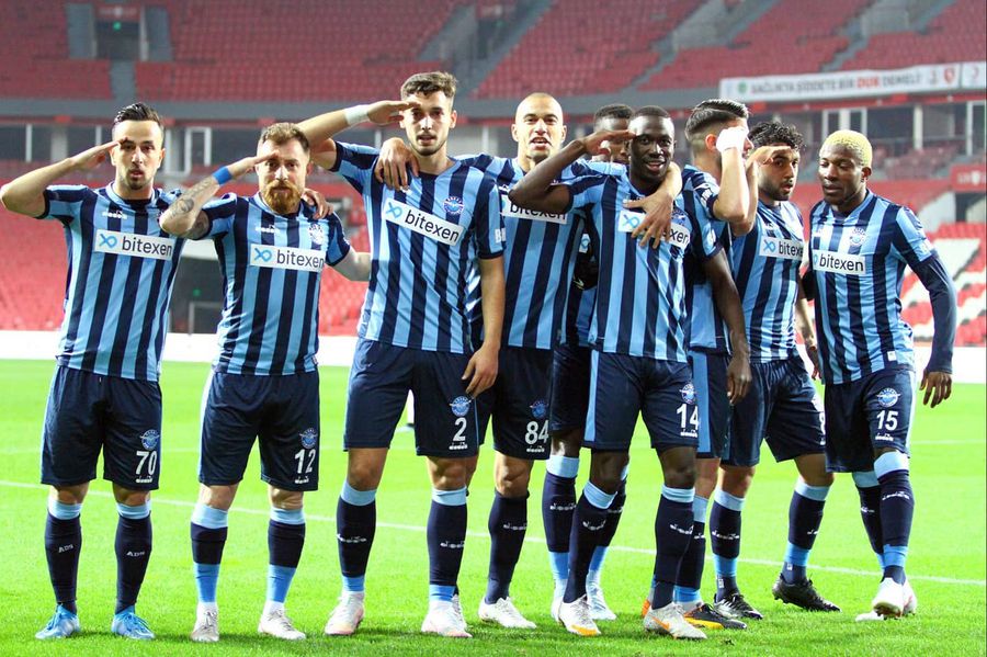 FOTO Facebook Adana Demirspor Kulübü Clubul blestemat » 9 baraje de promovare pierdute în ultimii 14 ani! Un președinte s-a sinucis în 2010