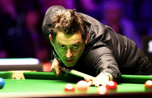 Cu cine ține Ronnie O'Sullivan pentru trofeul de campion mondial: „Mi-a plăcut că a ridicat pumnul”