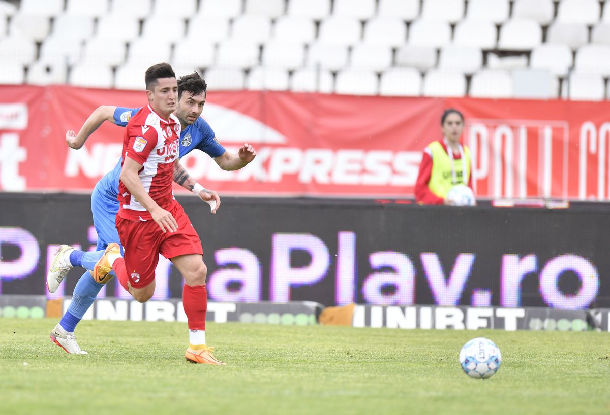 Dinamo - Academica Clinceni 5-1 » „Câinii” s-au desprins abia după ce au avut un om în plus pe teren