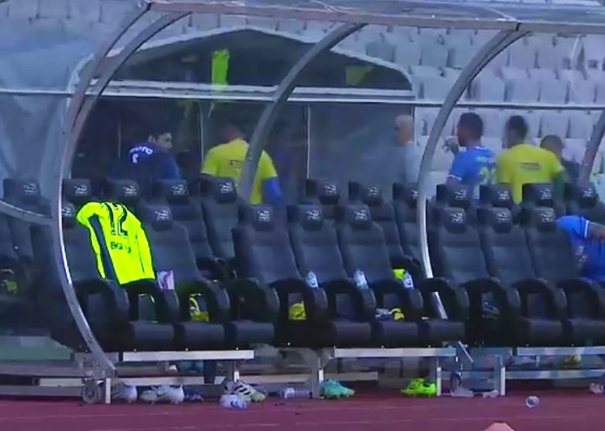 Acuzații șocante după U Cluj - Slobozia: „Fraților, mai faceți așa ceva în zilele astea?” + Lincar și teoria conspirației: „Au auzit și fotbaliștii lucruri”