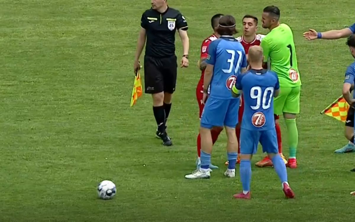 Scandal în Dinamo - Academica Clinceni