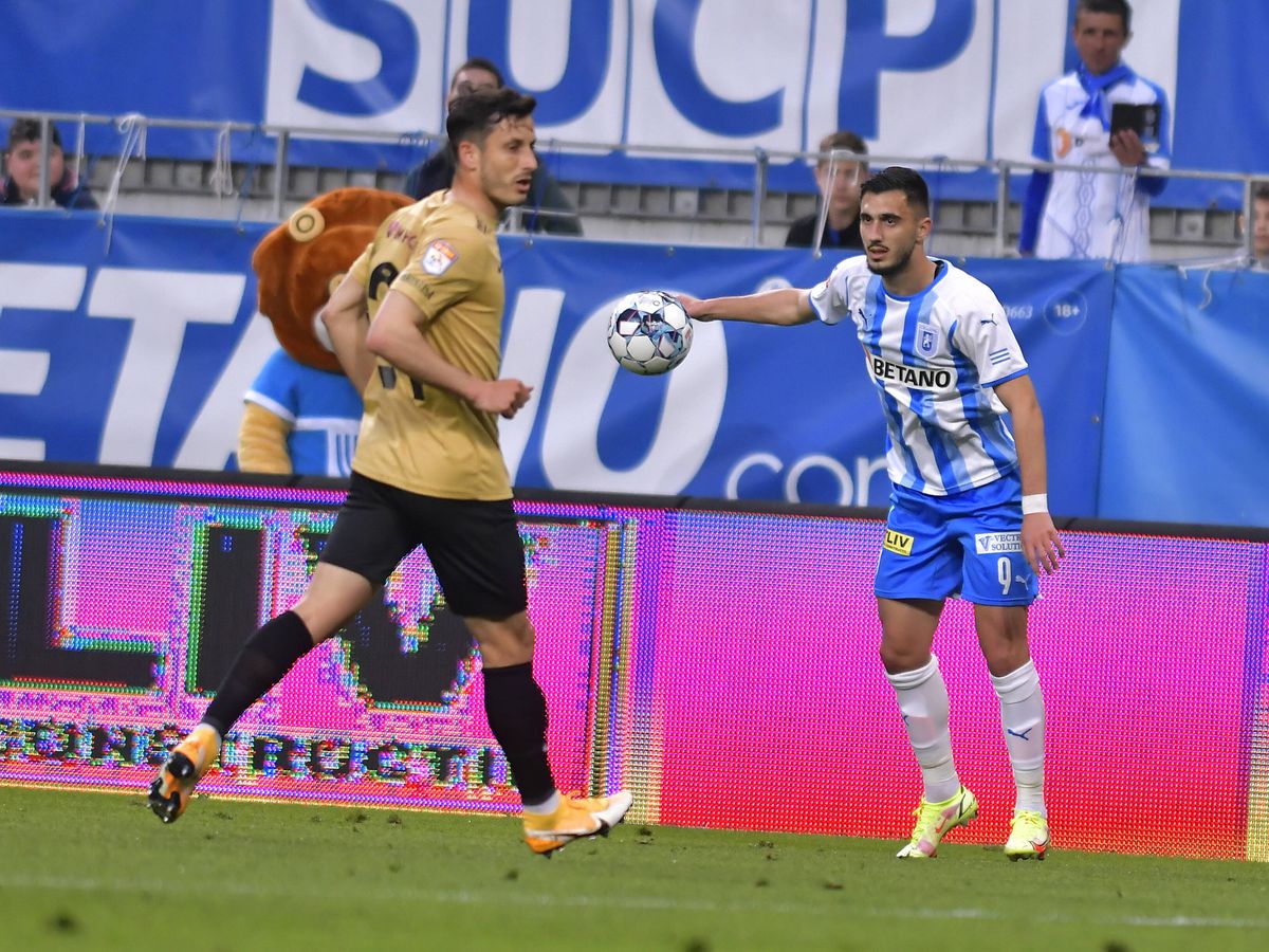 Universitatea Craiova - FC Voluntari, 30.04.2022 // foto: Imago