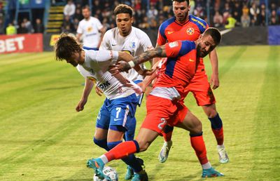 Avantaj CFR Cluj » Farul a mai pierdut un titular înaintea meciului direct