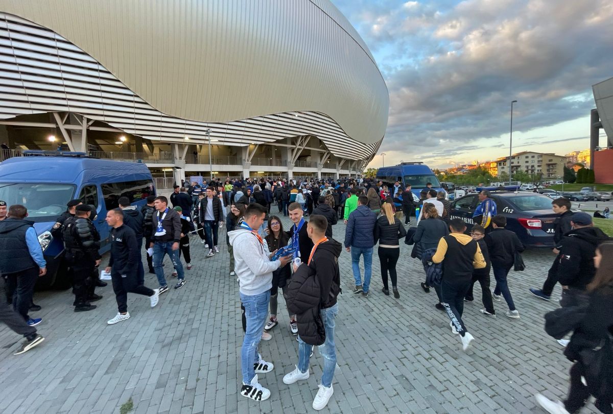 Universitatea Craiova - FCSB 1-2. Unul briliant, celălalt penibil! » Târnovanu și Ivan o aduc pe FCSB la 3 puncte de lider. Clasamentul actualizat