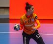 Diana Ciucă în Rapid - Vipers, meciul tur din sferturile Ligii Campionilor la handbal feminin (foto: Raed Krishan/GSP)