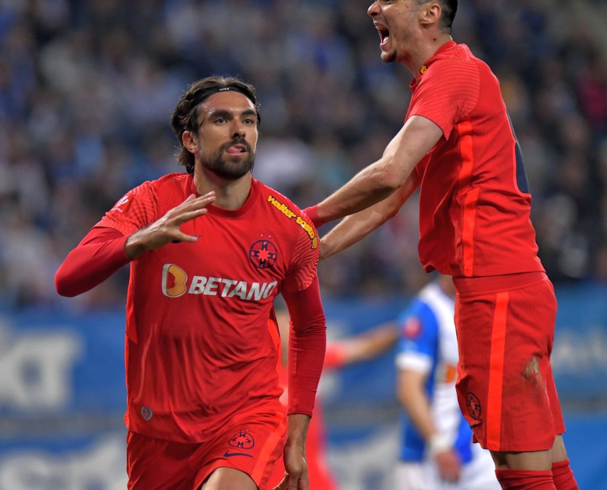 Un fost fotbalist și un ex-manager din Liga 1 au explicat „blackout-ul” lui Ivan de la penalty: „A vrut să schimbe și să dea tare” + „De 3 meciuri nu mai există!”