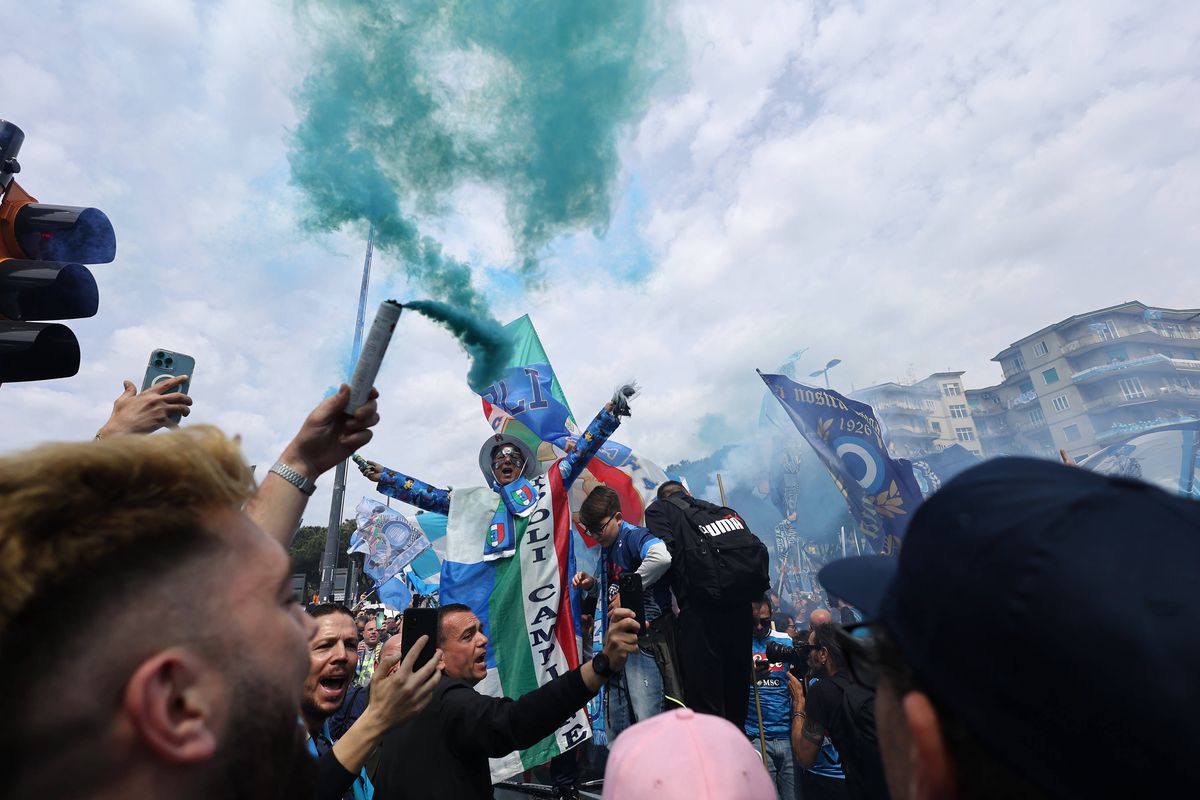 Napoli - Salernitana 1-1 » Șocantă răsturnare! Delirul a devenit tăcere la Napoli. Golul lui Dia a amânat sărbătoarea lângă Vezuviu!