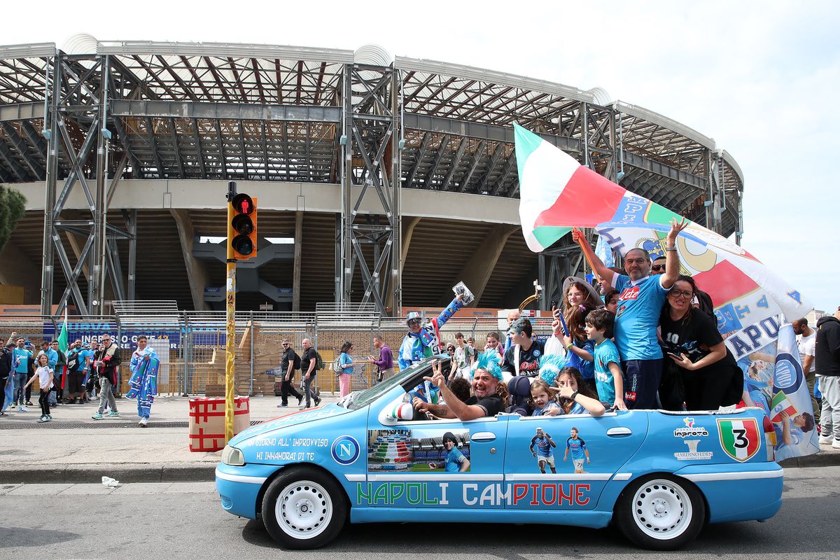 Napoli - Salernitana 1-1 » Șocantă răsturnare! Delirul a devenit tăcere la Napoli. Golul lui Dia a amânat sărbătoarea lângă Vezuviu!