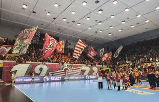 Atmosferă uluitoare în Sala Polivalentă » Jucătoarele și fanii Rapidului au cântat împreună în ciuda înfrângerii din Liga Campionilor