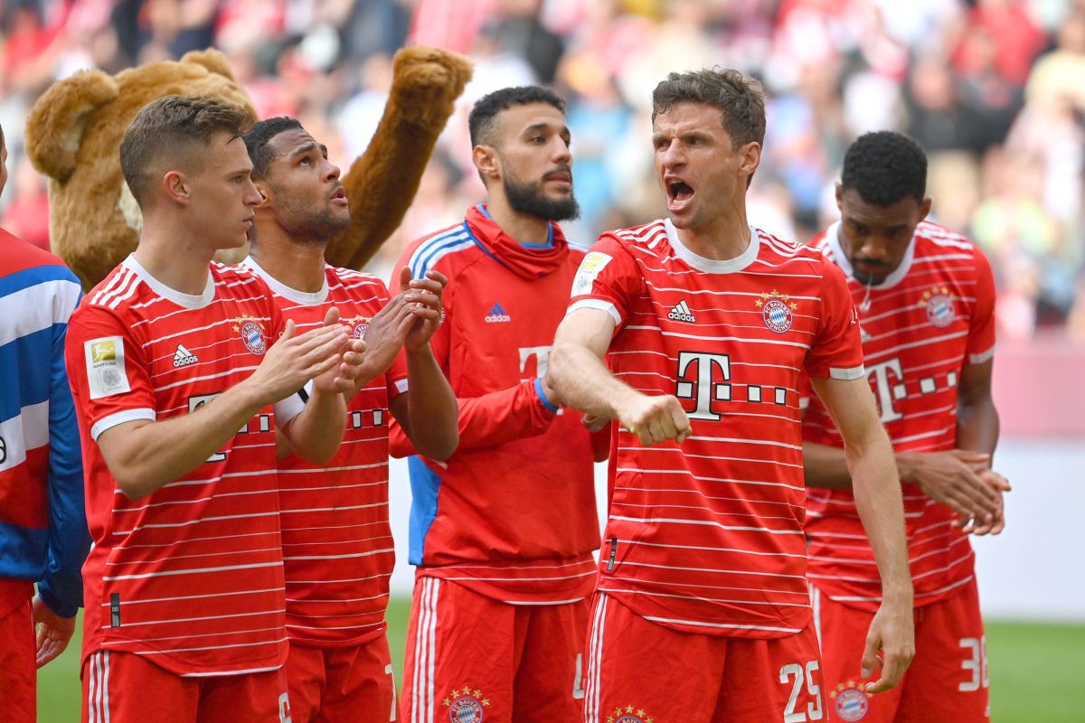 Nou lider în Bundesliga » Bayern a profitat de pasul greșit al Borussiei, cu 4 runde rămase de jucat