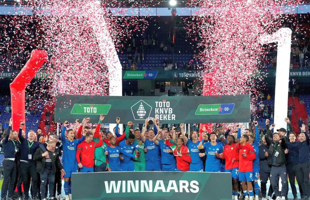 PSV a cucerit Cupa Olandei la penalty-uri după o finală incredibilă cu Ajax, cu 5 lovituri de departajare ratate, 4 la rând!