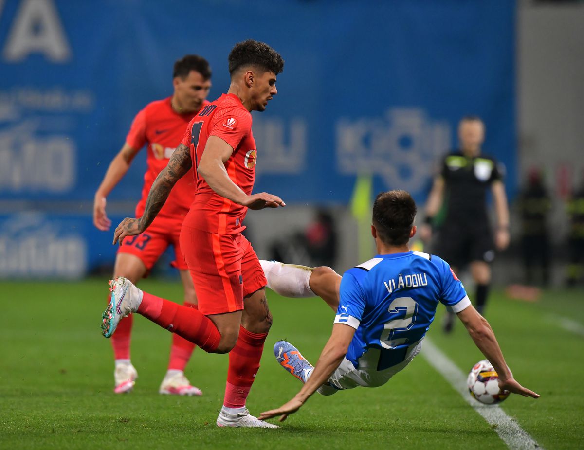 Târnovanu, jocuri psihologice înaintea penalty-ului ratat de Ivan: „Am vrut să-l enervez. Nu știu dacă se numește circ...”