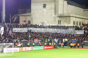 „PSD ne-a închis stadionul!” » Ultrașii ies la atac, după decizia Comisiei de Disciplină! Revin pe stadion abia sezonul viitor