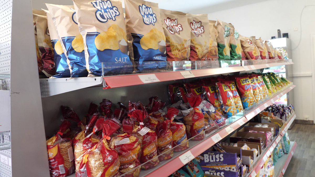 În Würzburg există un magazin românesc cu produse tradiționale din țară » Cât poate să coste un kilogram de carne de miel pentru Paști