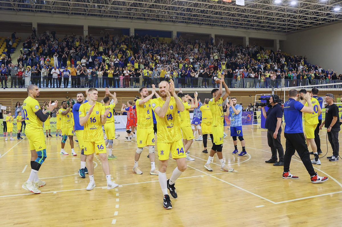 Corona Braşov - volei masculin