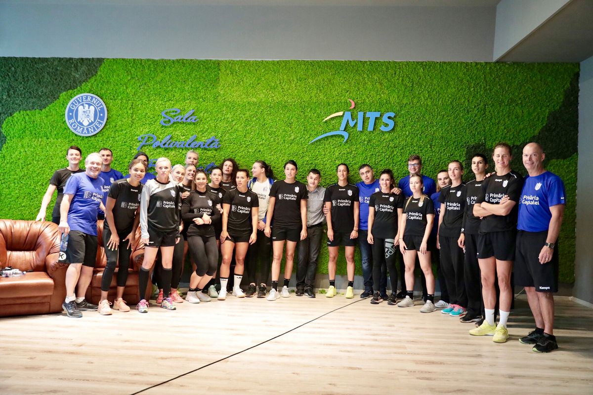 Dragoș Luscan a dezvăluit secretele lui David Popovici: „Alimentul ăsta nu lipsește niciodată! Îl luăm din România” + comentarii despre controversata Marijana Kovacevic și Thomas Neubert