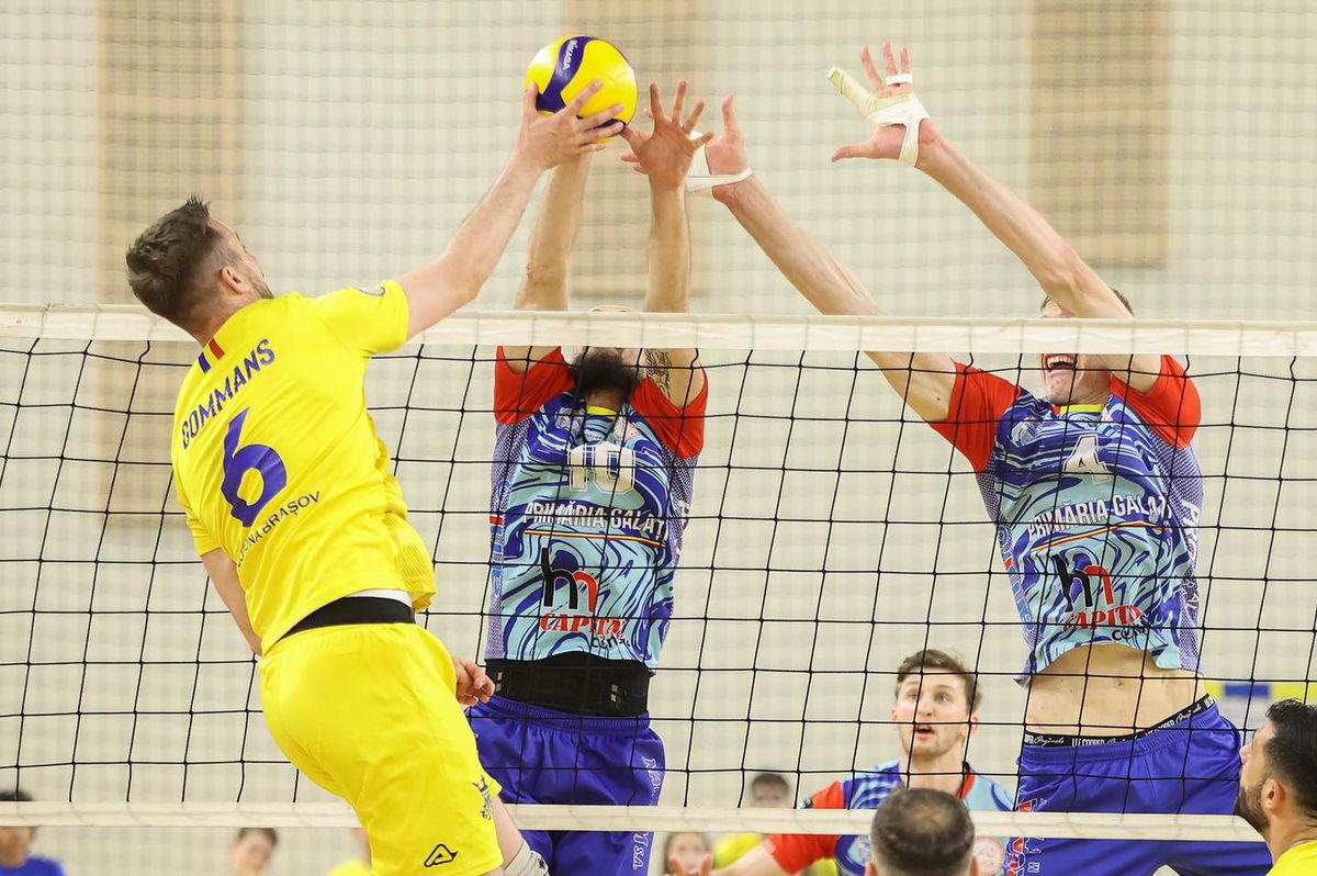 Corona Braşov - volei masculin