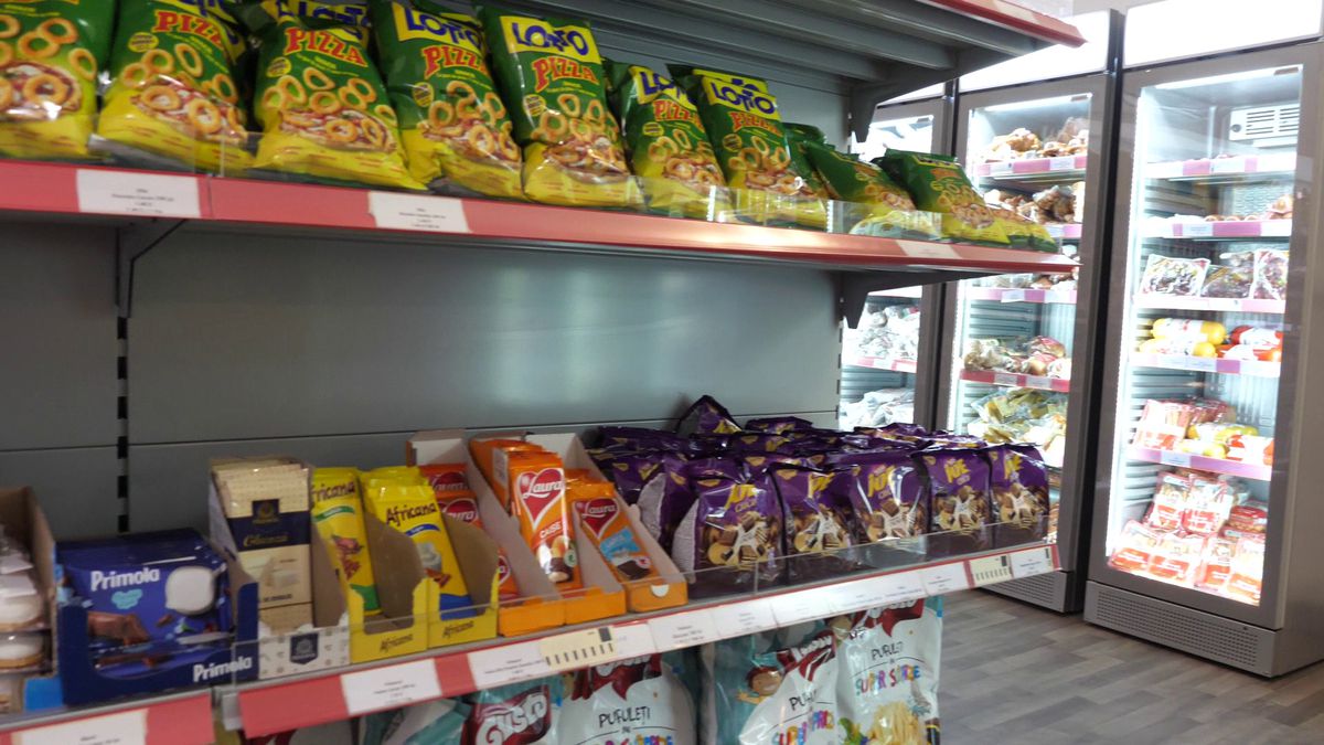 În Würzburg există un magazin românesc cu produse tradiționale din țară » Cât poate să coste un kilogram de carne de miel pentru Paști