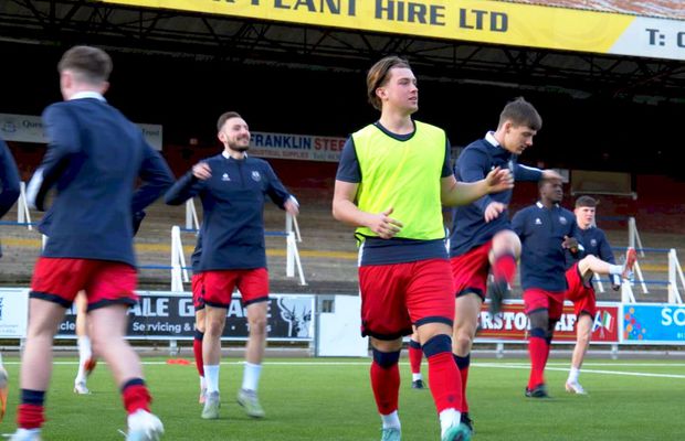 Modelul Wrexham FC, dar pe dos » O echipă din Liga a 5-a visează să ajungă sus, cu ajutorul fanilor