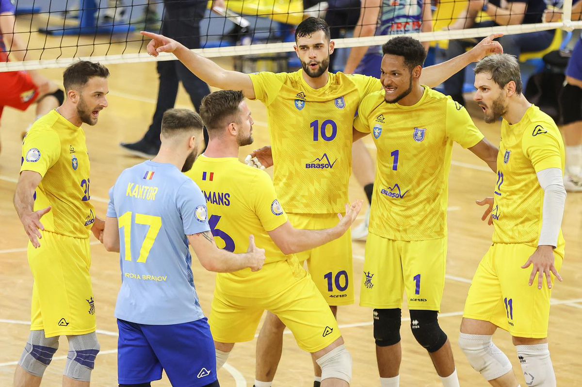 Corona Braşov - volei masculin