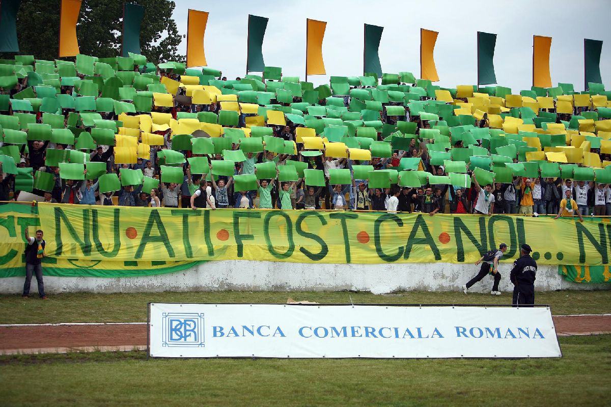 A Walk to Remember » Campania miraculoasă reușită de Vaslui în sezonul 2005-2006, în imagini