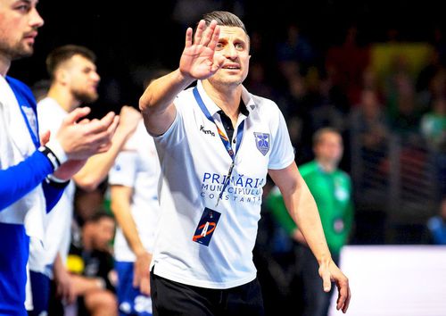 EXCLUSIV Se naște o nouă forță în handbalul românesc: buget de două milioane de euro din bani publici! Profită și le ia antrenorul și transferurile rivalei