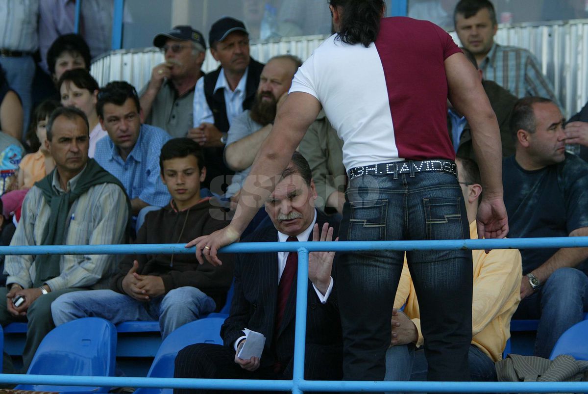 Reacții virulente, după ce Mirel Rădoi a relatat blatul de la CFR Cluj - Rapid: „Am pariat tot din casă” » Pancu i-a dat replica imediat + Iuliu Mureșan, glumă macabră