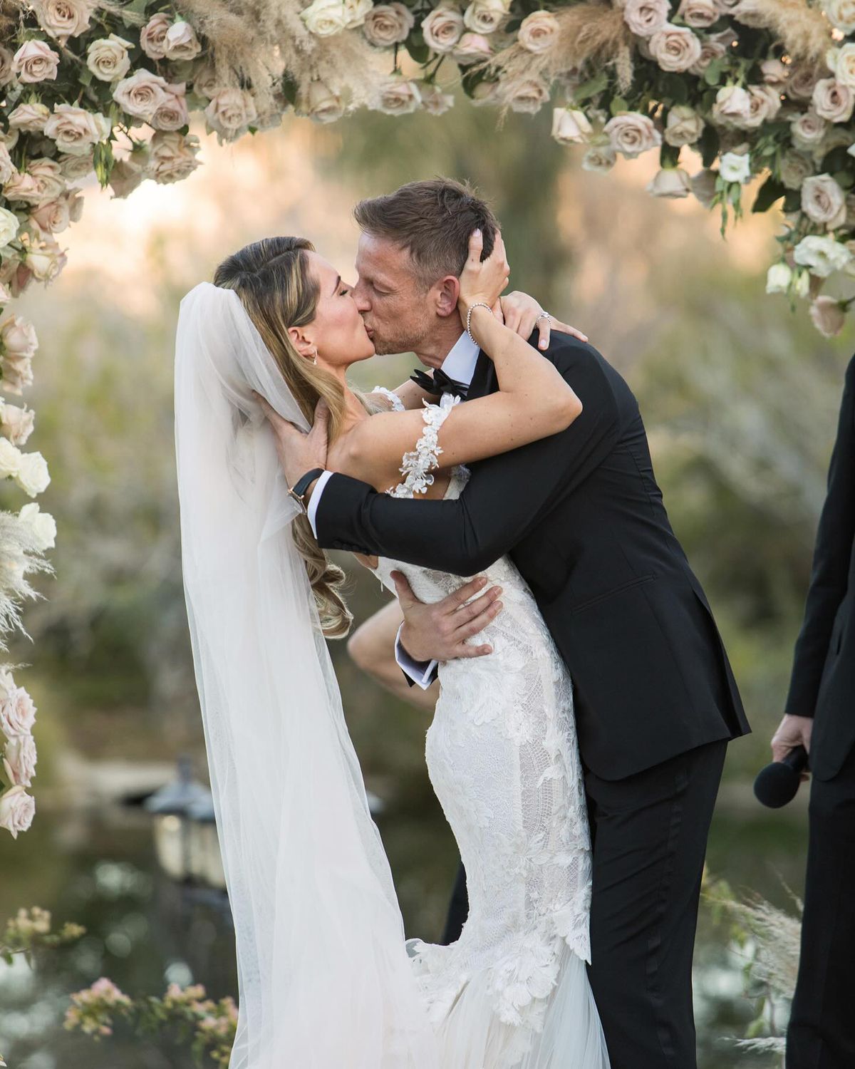 Soția unui fost pilot de Formula 1, jefuită la Londra: prejudiciu de 300.000 de euro! „Eu și soțul meu nu avem nicio dorință să ne întoarcem în Regatul Unit”