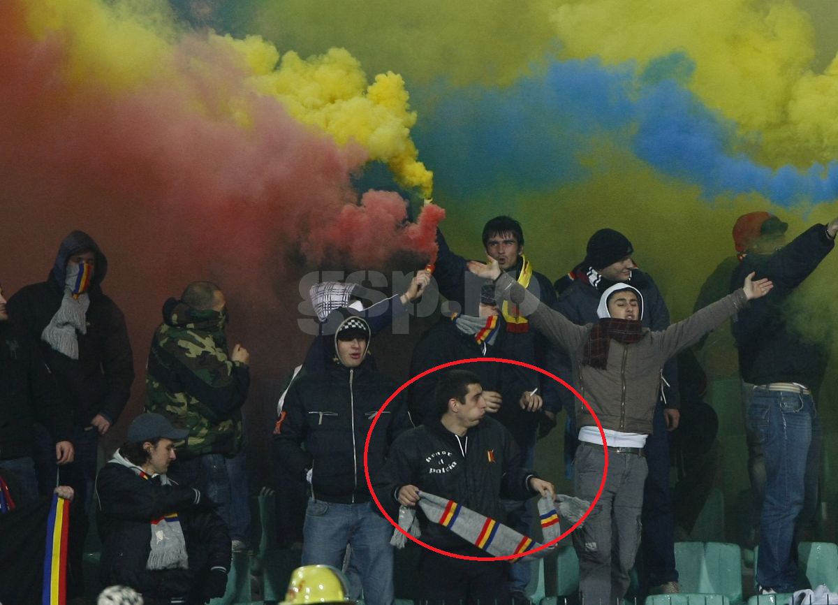 30 de imagini nepublicate cu George Simion, candidatul-ultras care care a câștigat turul 1 la prezidențiale: scandaluri, controverse, mesaje tendențioase