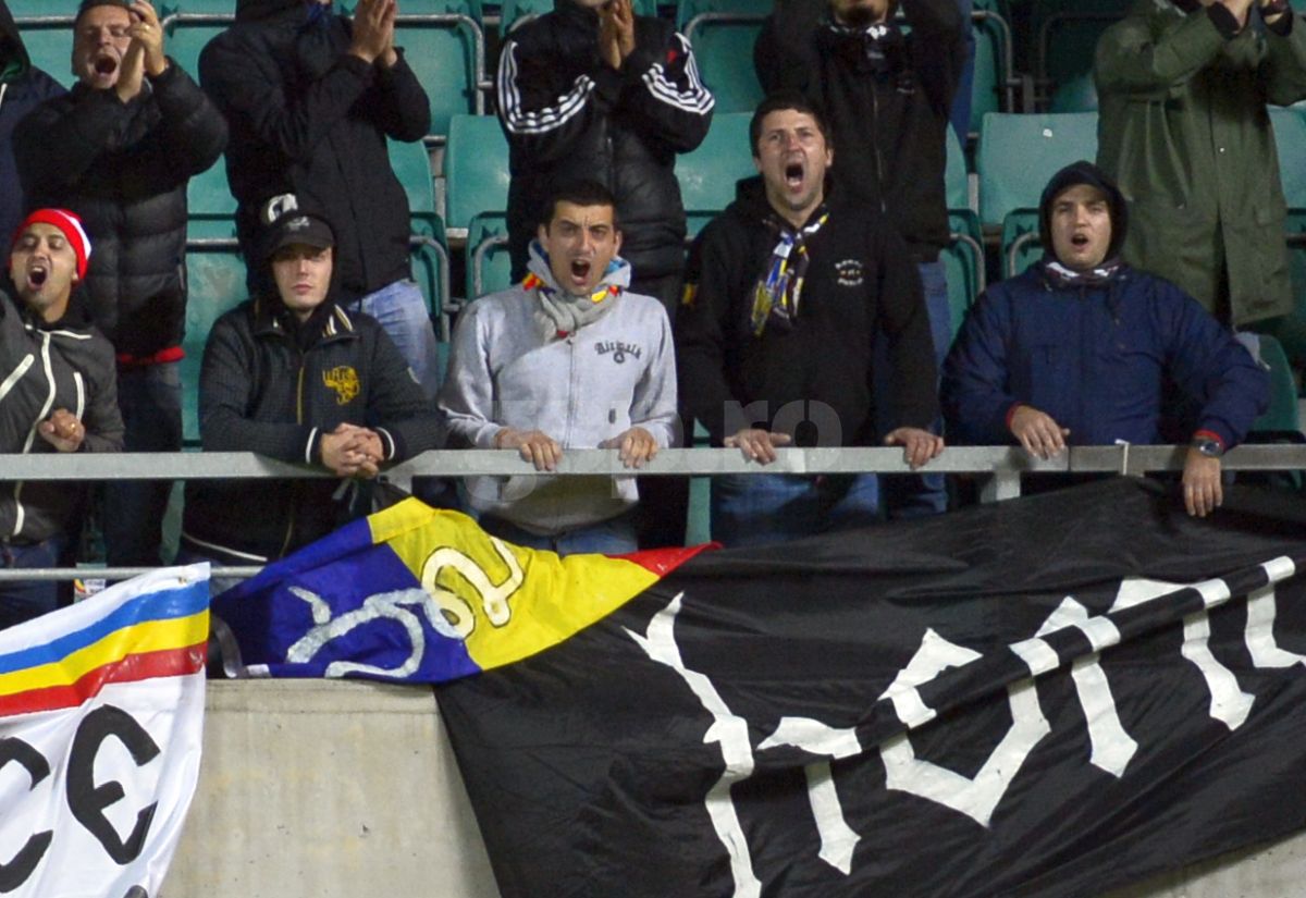 30 de imagini nepublicate cu George Simion, candidatul-ultras care care a câștigat turul 1 la prezidențiale: scandaluri, controverse, mesaje tendențioase