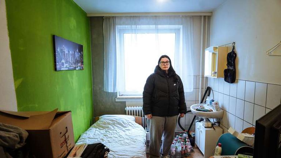 O sârboaică l-a învins pe fostul star al lui Bayern în instanță » A trăit nouă ani într-o cameră de 10 metri pătrați