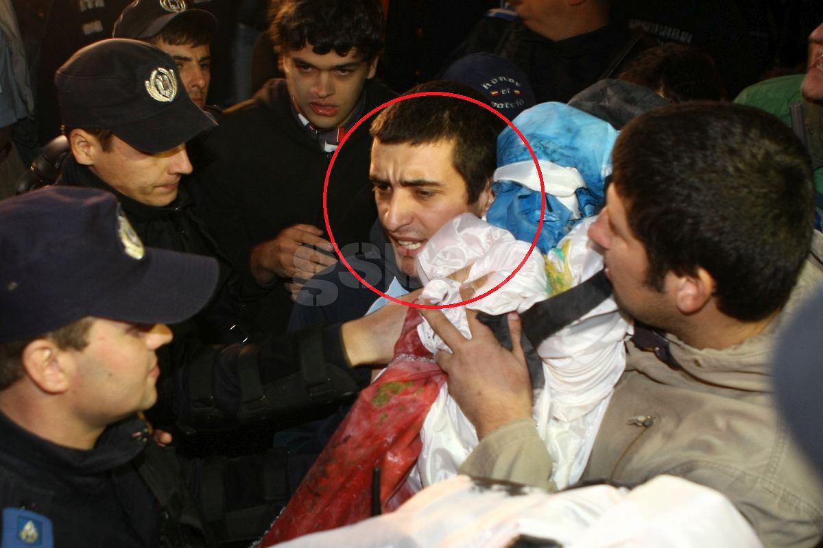 30 de imagini nepublicate cu George Simion, candidatul-ultras care care a câștigat turul 1 la prezidențiale: scandaluri, controverse, mesaje tendențioase