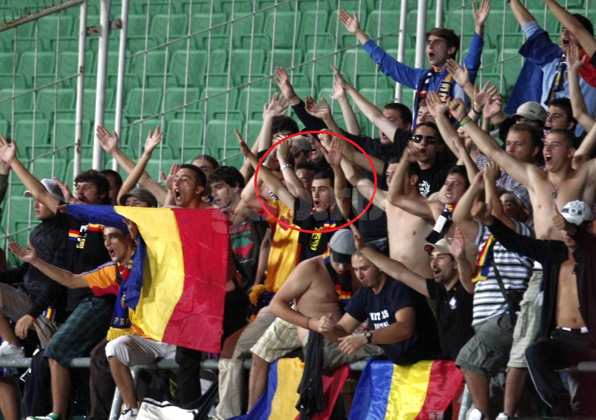 Ministrul peluzelor »  George Simion, ultras, activist, candidat la prezidențiale. Imagini nepublicate cu politicianul școlit în peluze