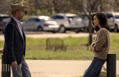 „Omul petrolului”, o incursiune explozivă în lumea petrolului semnată Taylor Sheridan. Toate motivele pentru care trebuie să vezi serialul de pe SkyShowtime