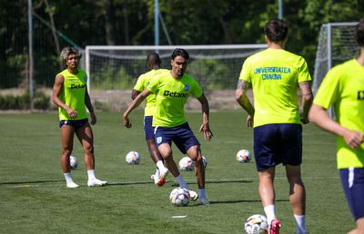 3 informații de la Craiova înaintea partidei decisive cu Rapid: meci mare pentru juveți și pentru una dintre vedetele echipei