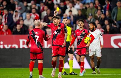 Rayo Vallecano acuză deciziile de arbitraj » Andrei Rațiu, implicat direct: „Au recunoscut eroarea”