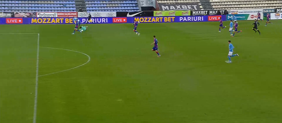 Intrare dură a portarului de la Bihor, Edgar Cadar