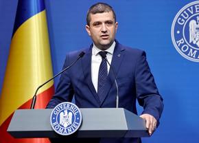 Război deschis la Steaua! Ministrul Radu Miruță îi răspunde dur lui Bumbescu: „Vremea aceea în care un ministru mângâie pe cap o gașcă de angajați a apus”